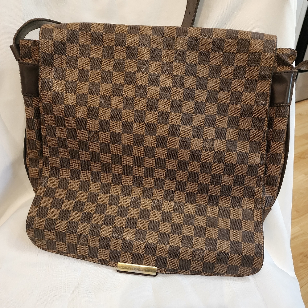 Louis Vuitton Damier Ebene Bastille Messenger Bag
